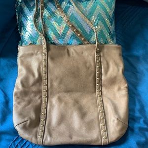 Handbag